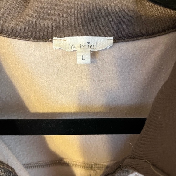 La Miel Cozy Fleece Jacket, L - Picture 2 of 3